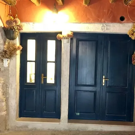 Blue Doors * 罗维尼
